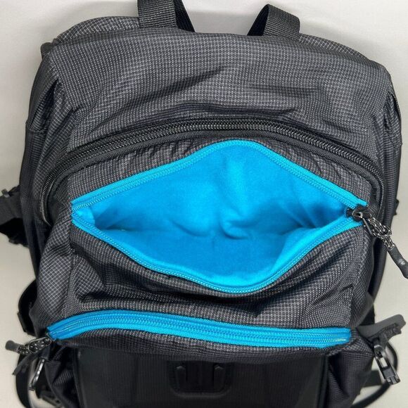 Thule Legend‎ GoPro Backpack Performance Hiking Camera Photography TLGB-101 - Picture 9 of 13